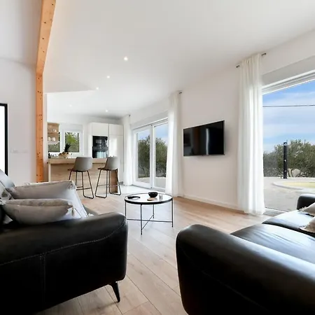 Villa Wonderful House Bruno With Heated Pool *