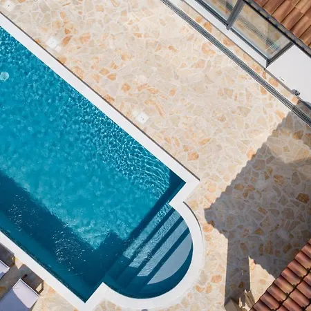 Wonderful House Bruno With Heated Pool Villa Zadar