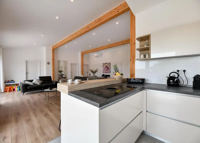 Wonderful House Bruno With Pool Villa