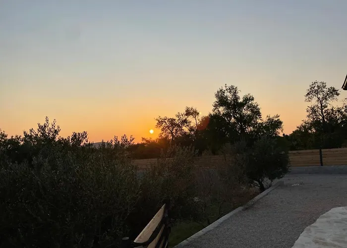 Wonderful House Bruno With Pool Villa